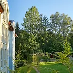 Bessunger Forst Hotel 4*