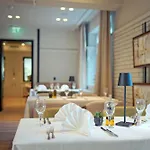 Bessunger Forst 4* Rossdorf (Hessen)
