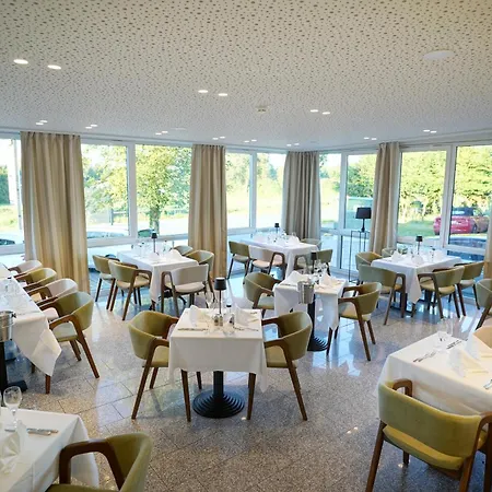 Bessunger Forst ホテル Roßdorf