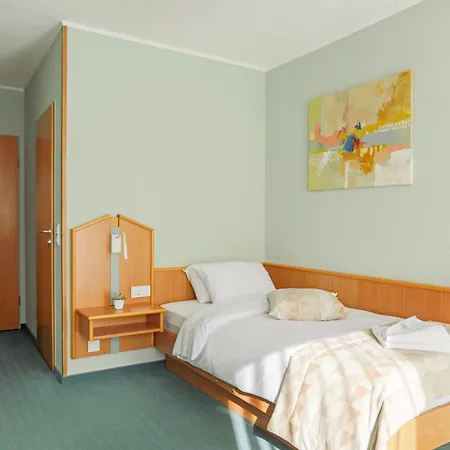 Bessunger Forst 호텔 4*