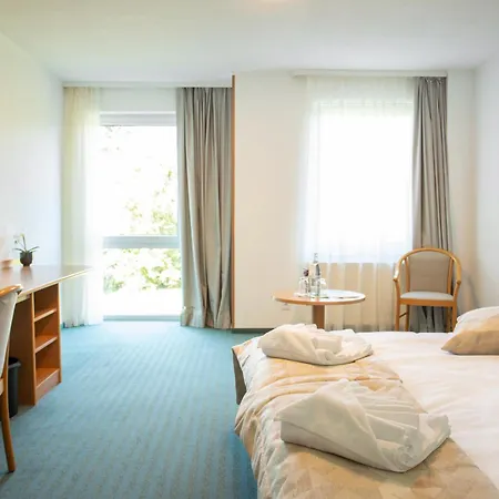 Bessunger Forst 4* Rossdorf (Hessen)