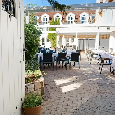 Hotel Bessunger Forst 4*