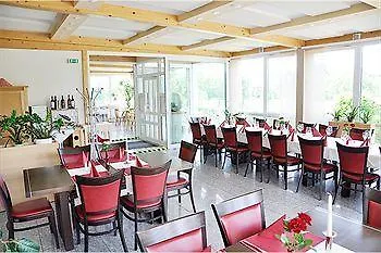 Hotel Bessunger Forst 4*